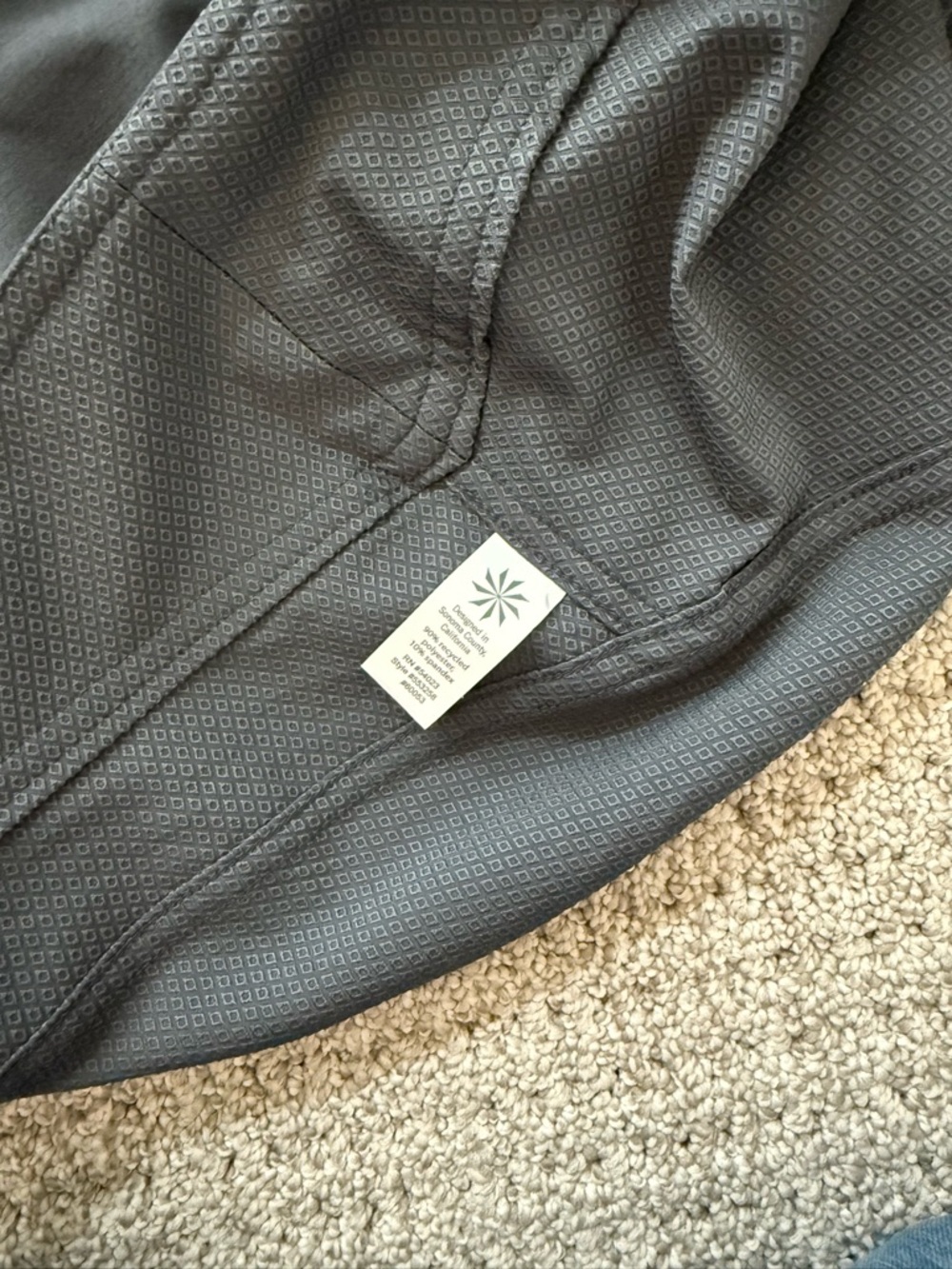 Athleta Women’s Clearwater Board Shorts Size 8 - Picture 5 of 7